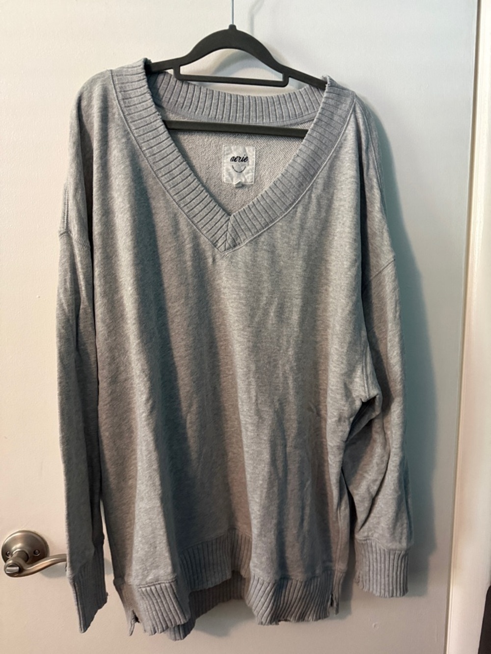 Aerie Women's Light Gray Oversized V-Neck Sweater